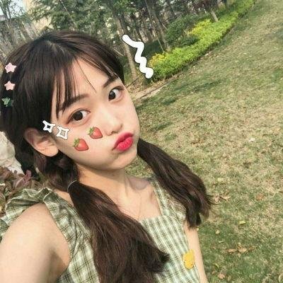 女机械人